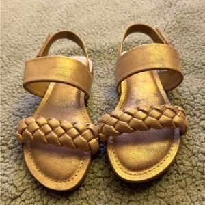 NWOT DV by Dolce Vita Girls Pink Metallica Braided Size 2